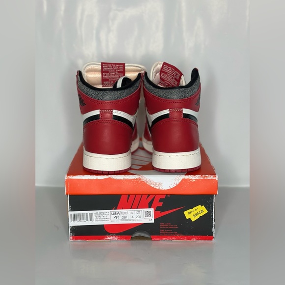 Air Jordan 1 Retro High OG Chicago Lost and Found (GS) Youth 4.5 - Picture 3 of 4